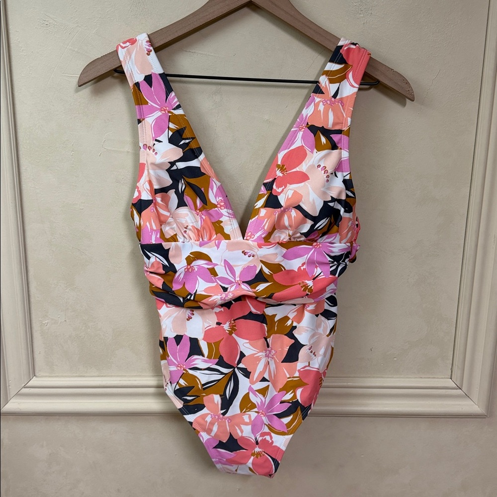 Women’s Kona Sol Tropical Floral High Coverage One Piece Swimsuit Small